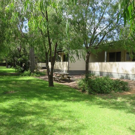 בסלטון Siesta Park Holiday Resort Absolute Beachfront Resort מראה חיצוני תמונה