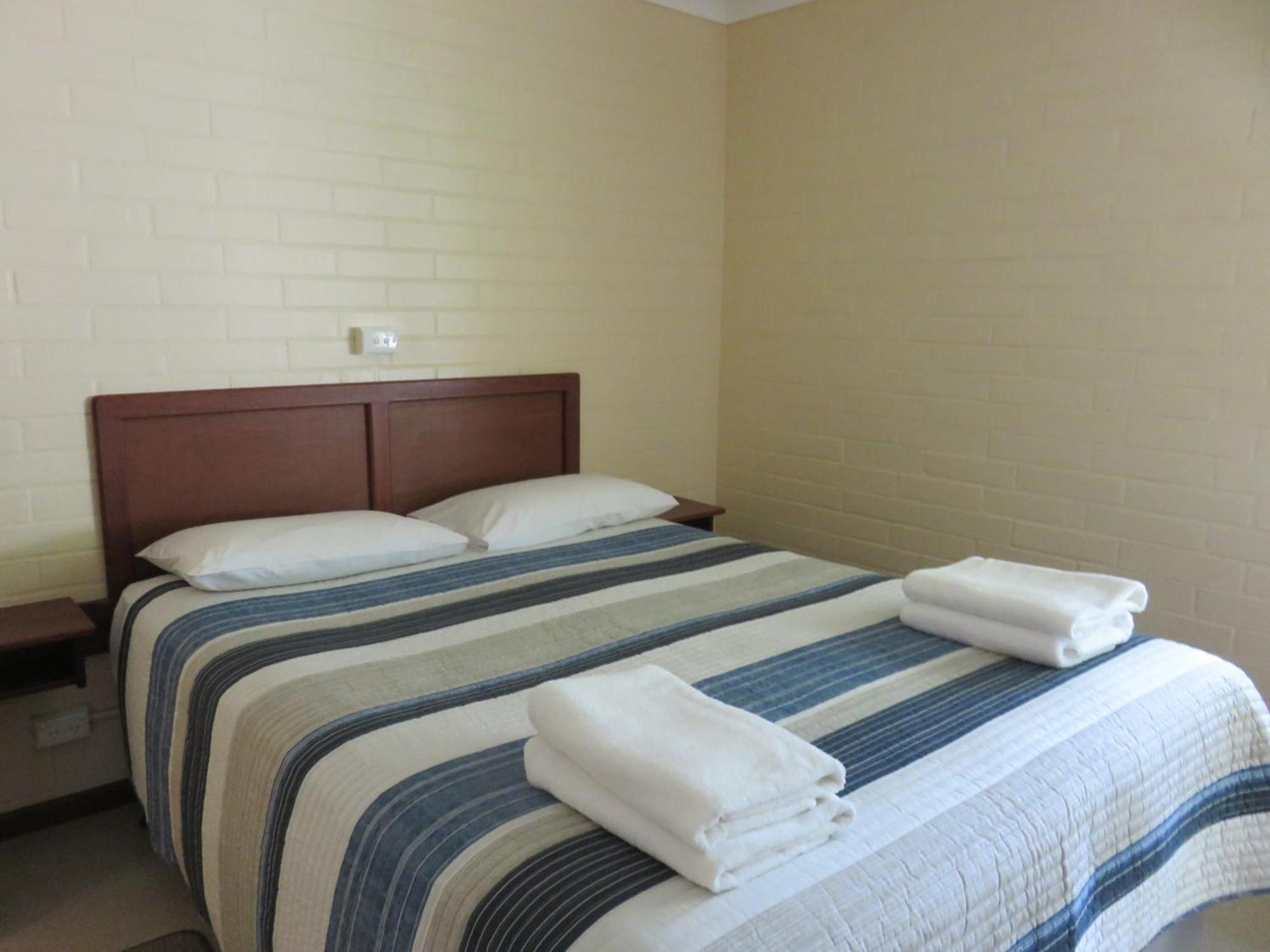 בסלטון Siesta Park Holiday Resort Absolute Beachfront Resort מראה חיצוני תמונה