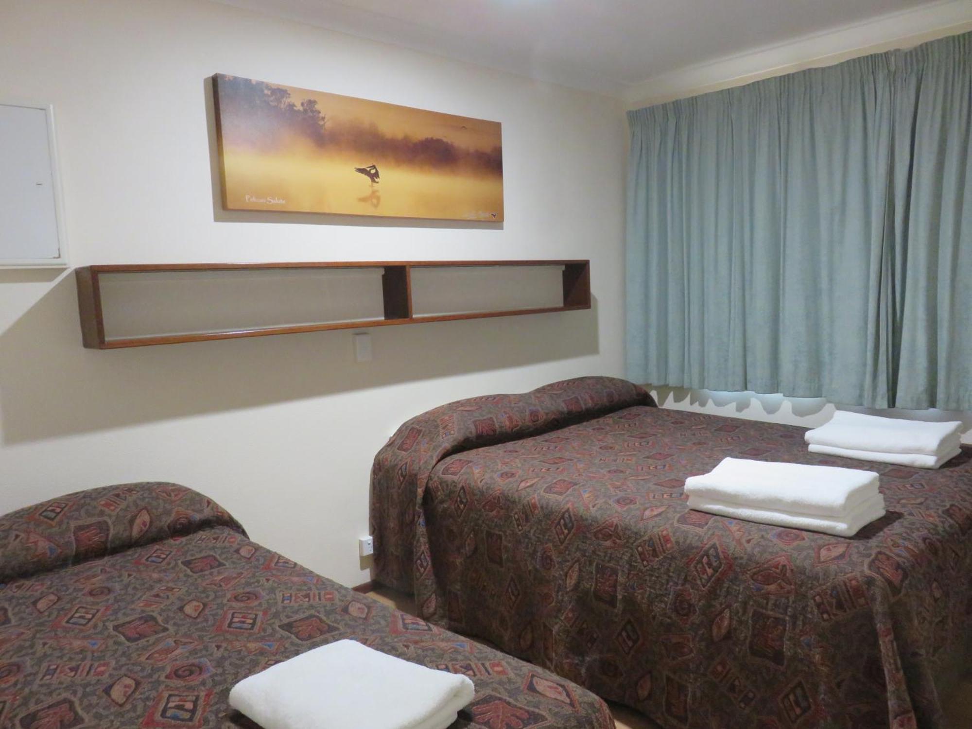 בסלטון Siesta Park Holiday Resort Absolute Beachfront Resort מראה חיצוני תמונה