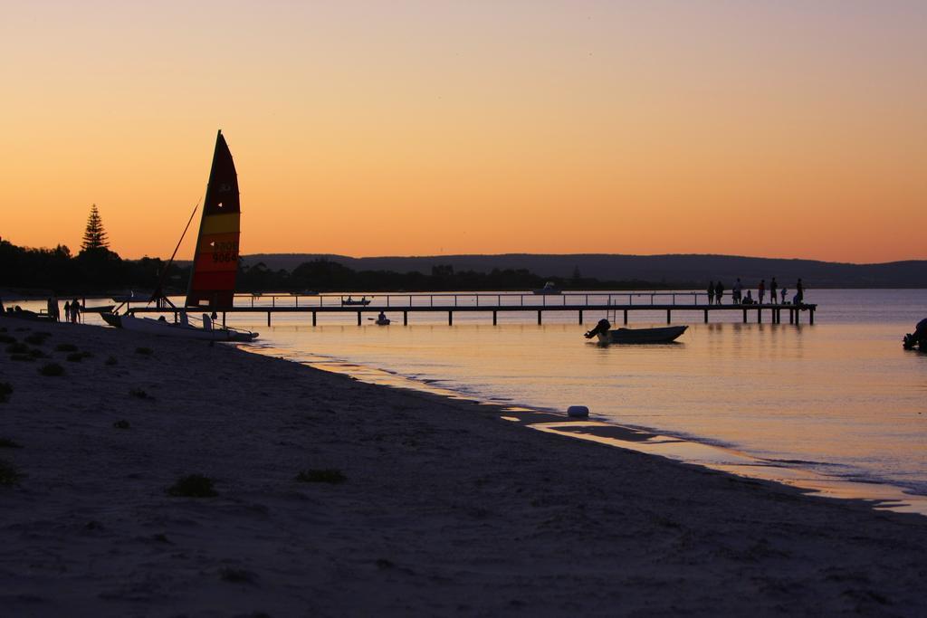 בסלטון Siesta Park Holiday Resort Absolute Beachfront Resort מראה חיצוני תמונה